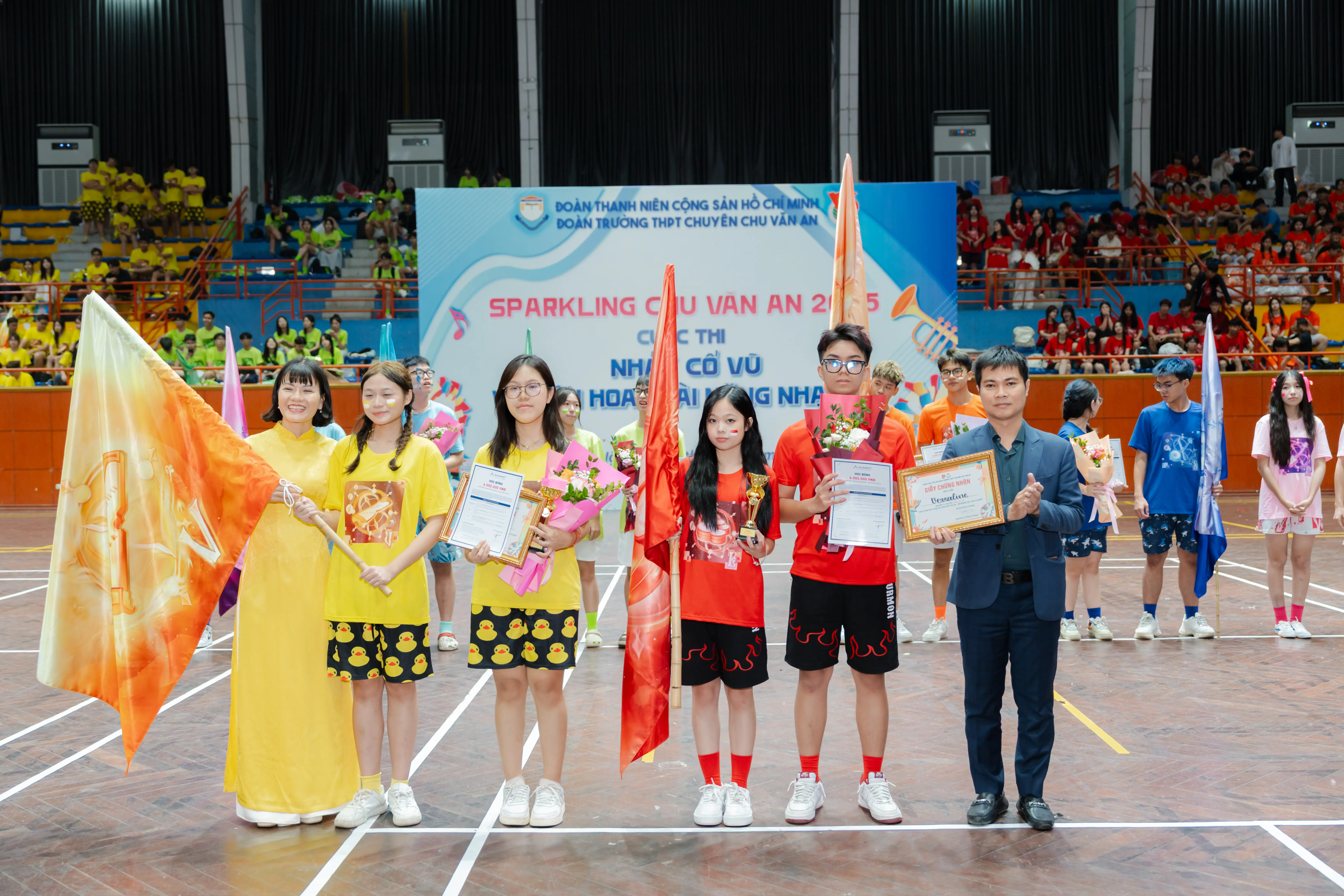 8 nhà nhận giải thưởng 3